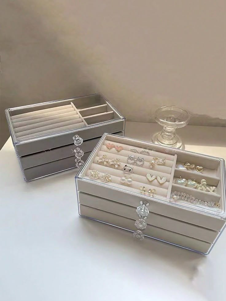 Jewellery Organizer Box – Multi-Compartment Storage Case for Rings, Earrings & Necklaces