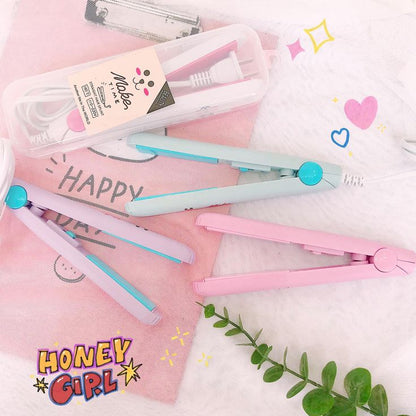 Mini Hair Straightener – Portable Ceramic Flat Iron for Women | Compact Travel Hair Styling Tool