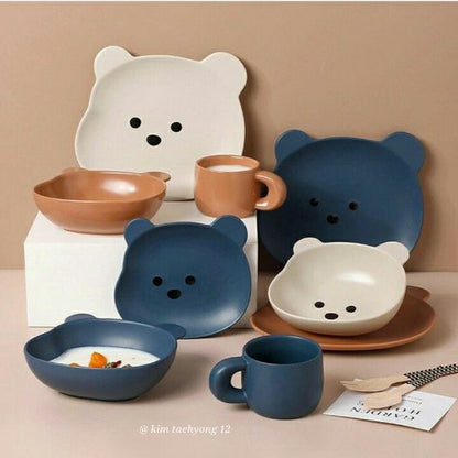 8PCS Bear Plate Set with Stand – Premium China Dinnerware Pakistan