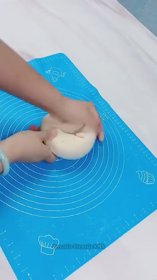 Silicone Kitchen Kneading Dough Baking Mat (Small Size) – Non-Stick Reusable Pastry & Rolling Mat