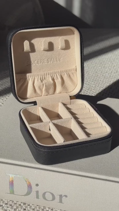 Mini Jewelry Travel Case – Portable Jewelry Organizer Box Pakistan